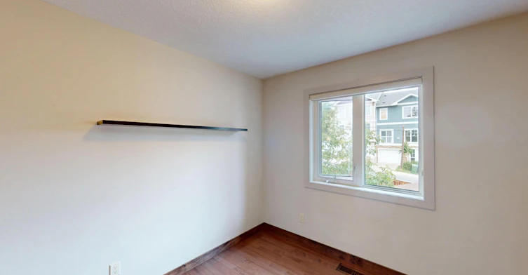 3825 1 Street Ne, Calgary, AB, T2E 3E1 - 9