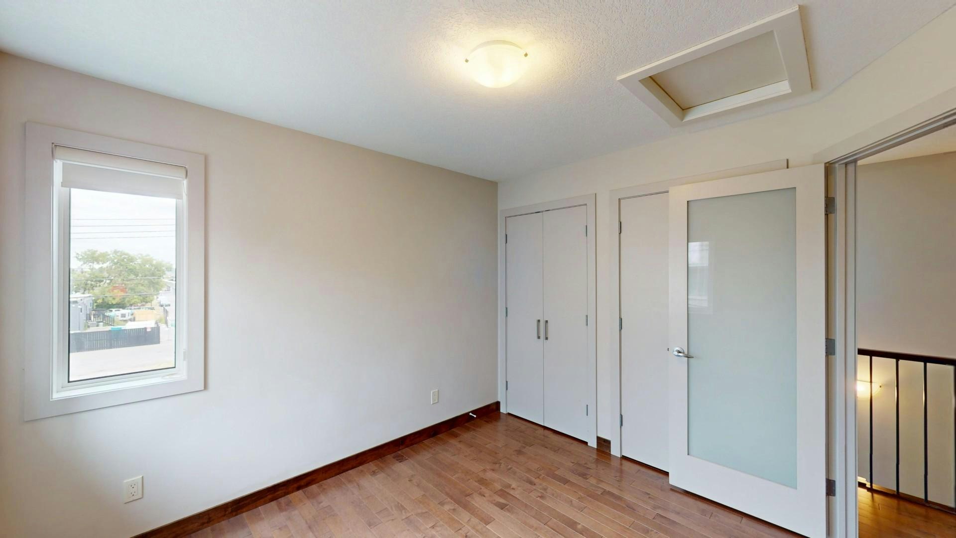 3825 1 Street Ne, Calgary, AB, T2E 3E1 - 8