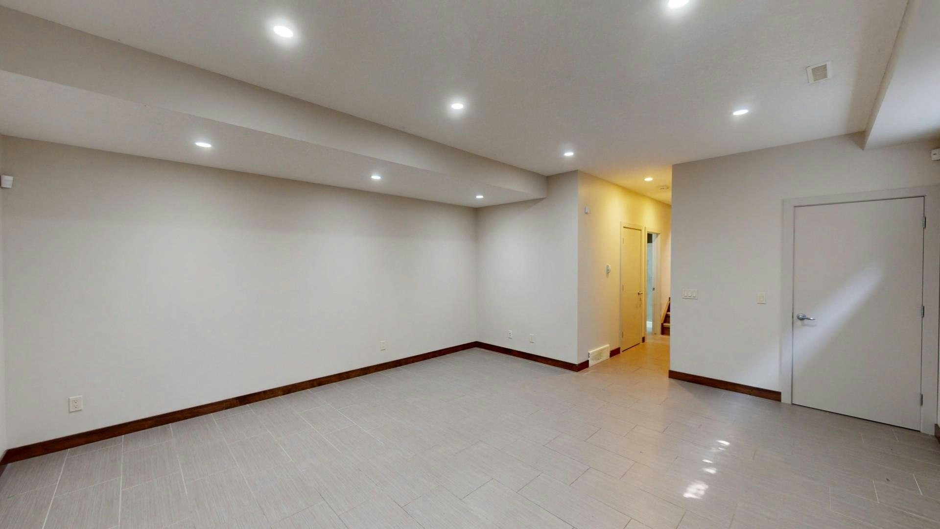 3825 1 Street Ne, Calgary, AB, T2E 3E1 - 16