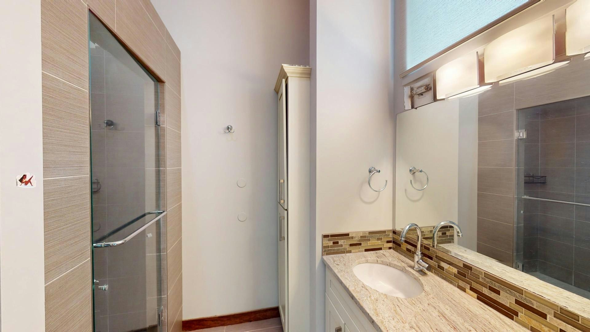 3825 1 Street Ne, Calgary, AB, T2E 3E1 - 6