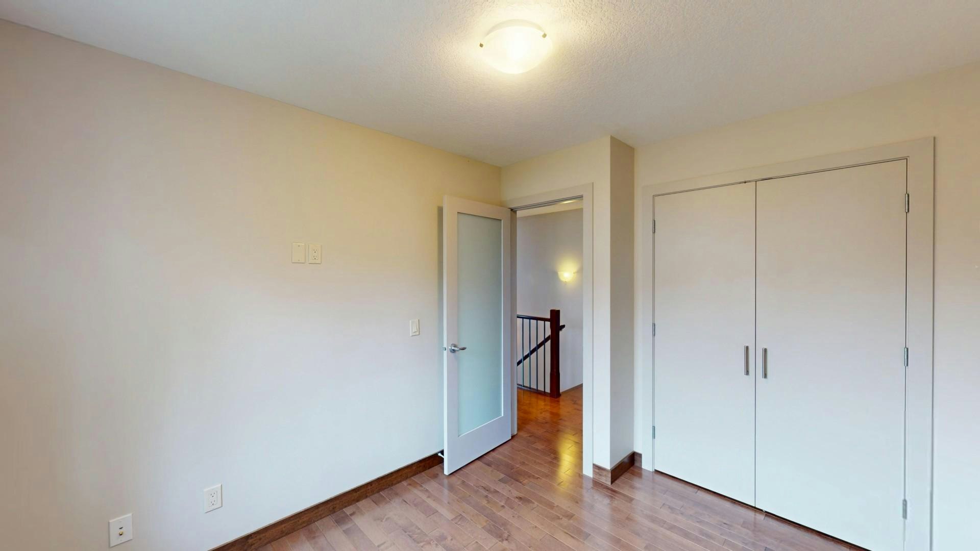 3825 1 Street Ne, Calgary, AB, T2E 3E1 - 10