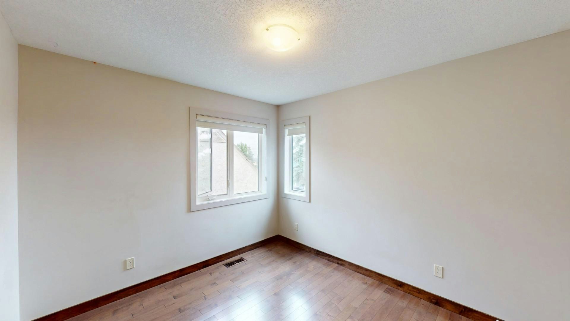 3825 1 Street Ne, Calgary, AB, T2E 3E1 - 7