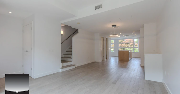 1055 Ridgewood Drive, North Vancouver, BC, V7R 0A5 - 22