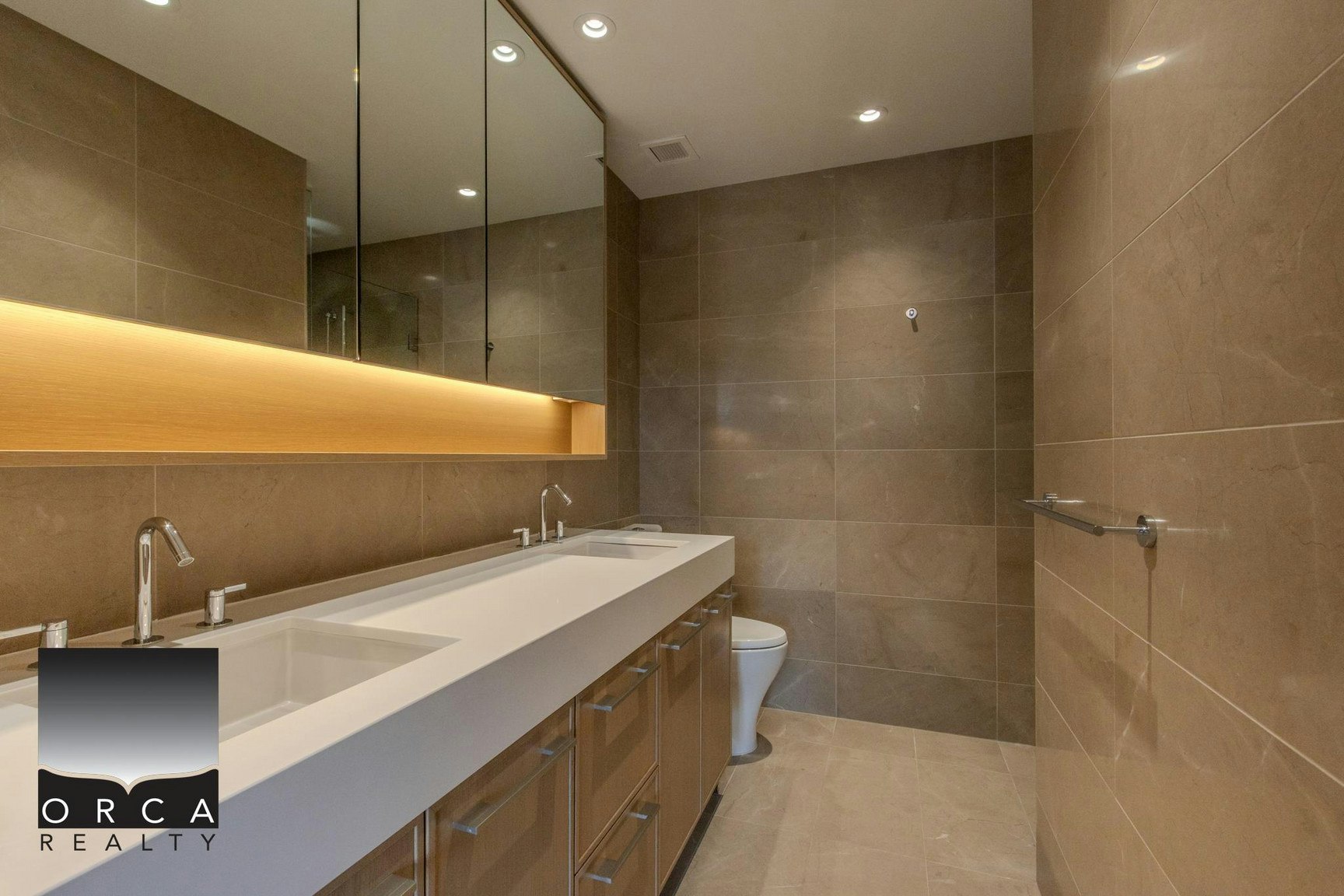 1055 Ridgewood Drive, North Vancouver, BC, V7R 0A5 - 19