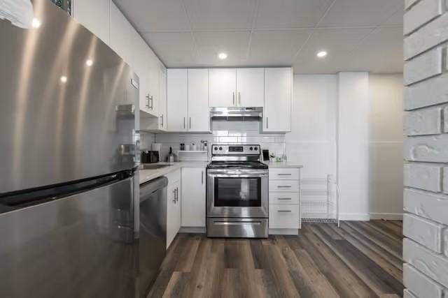 11635 102 Avenue Northwest, Edmonton, AB, T5K 0R4 - 2