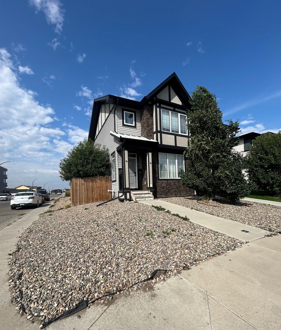4054 Centennial Drive, Saskatoon, SK, S7L 5T4