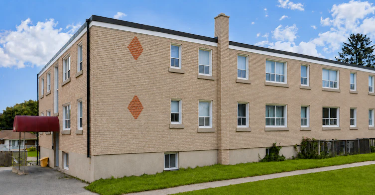 1201 Cedar Street, Oshawa, ON, L1J 3P1