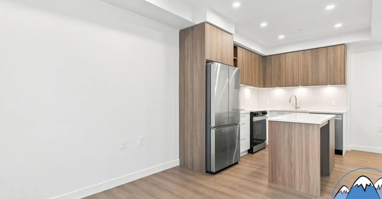 82 1st Street, New Westminster, BC, V3L 0L8 - 7