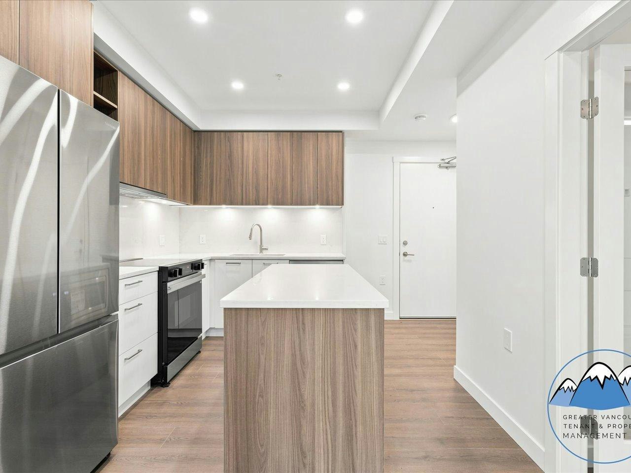 82 1st Street, New Westminster, BC, V3L 0L8 - 8