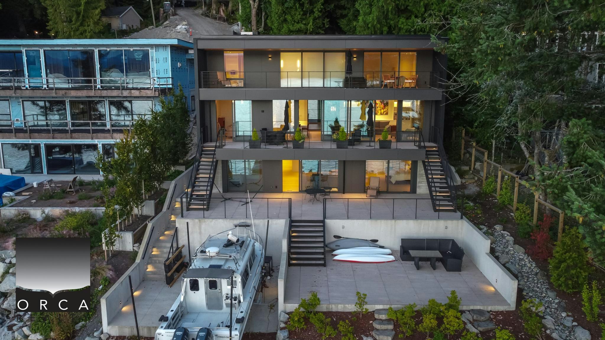 8885 Lawrence Way, West Vancouver, BC, V7W 2T7