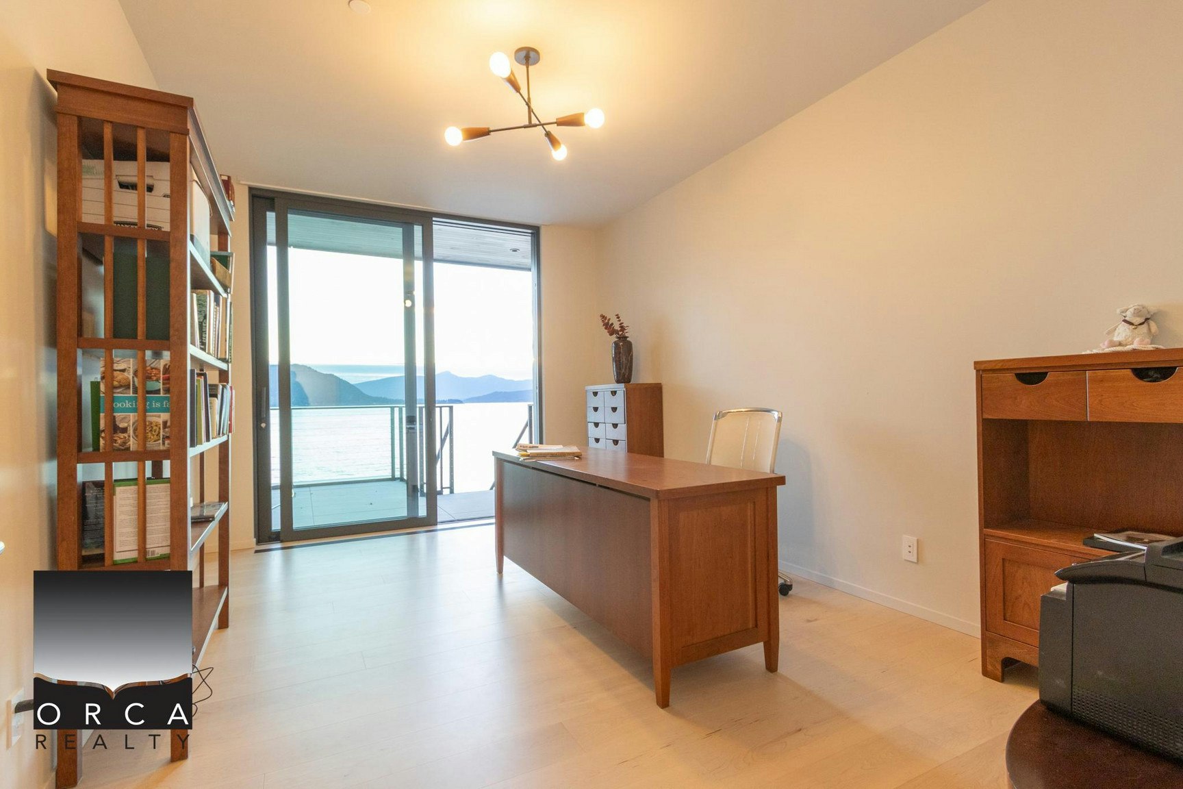8885 Lawrence Way, West Vancouver, BC, V7W 2T7 - 16