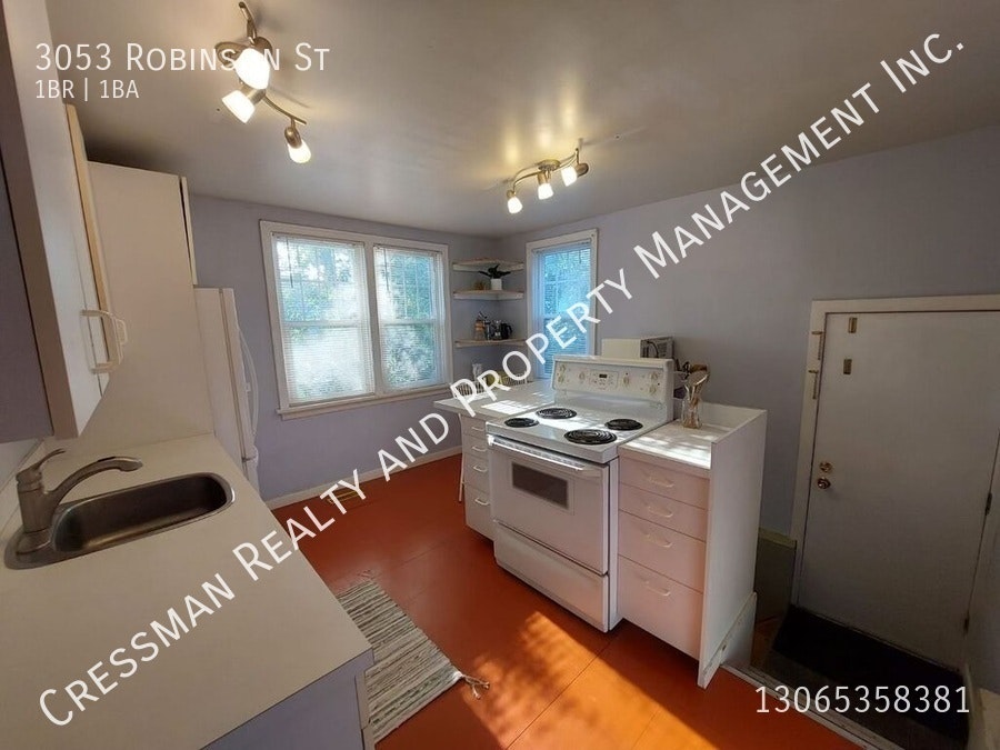 3053 Robinson Street, Regina, SK, S4S 1V3 - 5