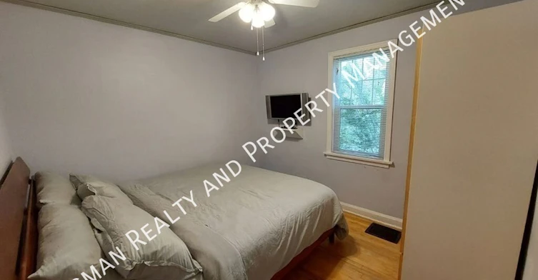 3053 Robinson Street, Regina, SK, S4S 1V3 - 7