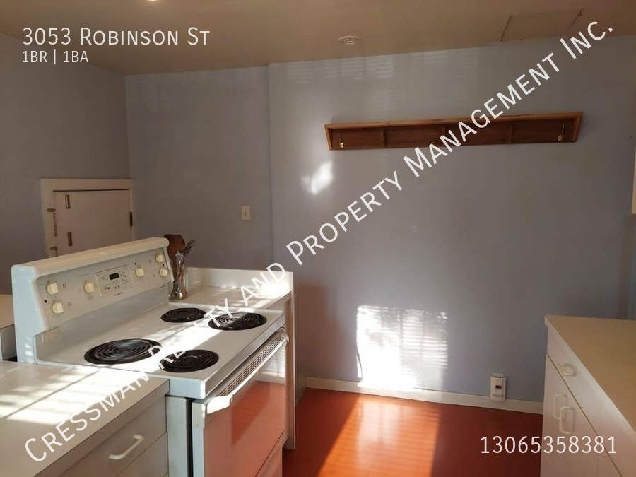 3053 Robinson Street, Regina, SK, S4S 1V3 - 6