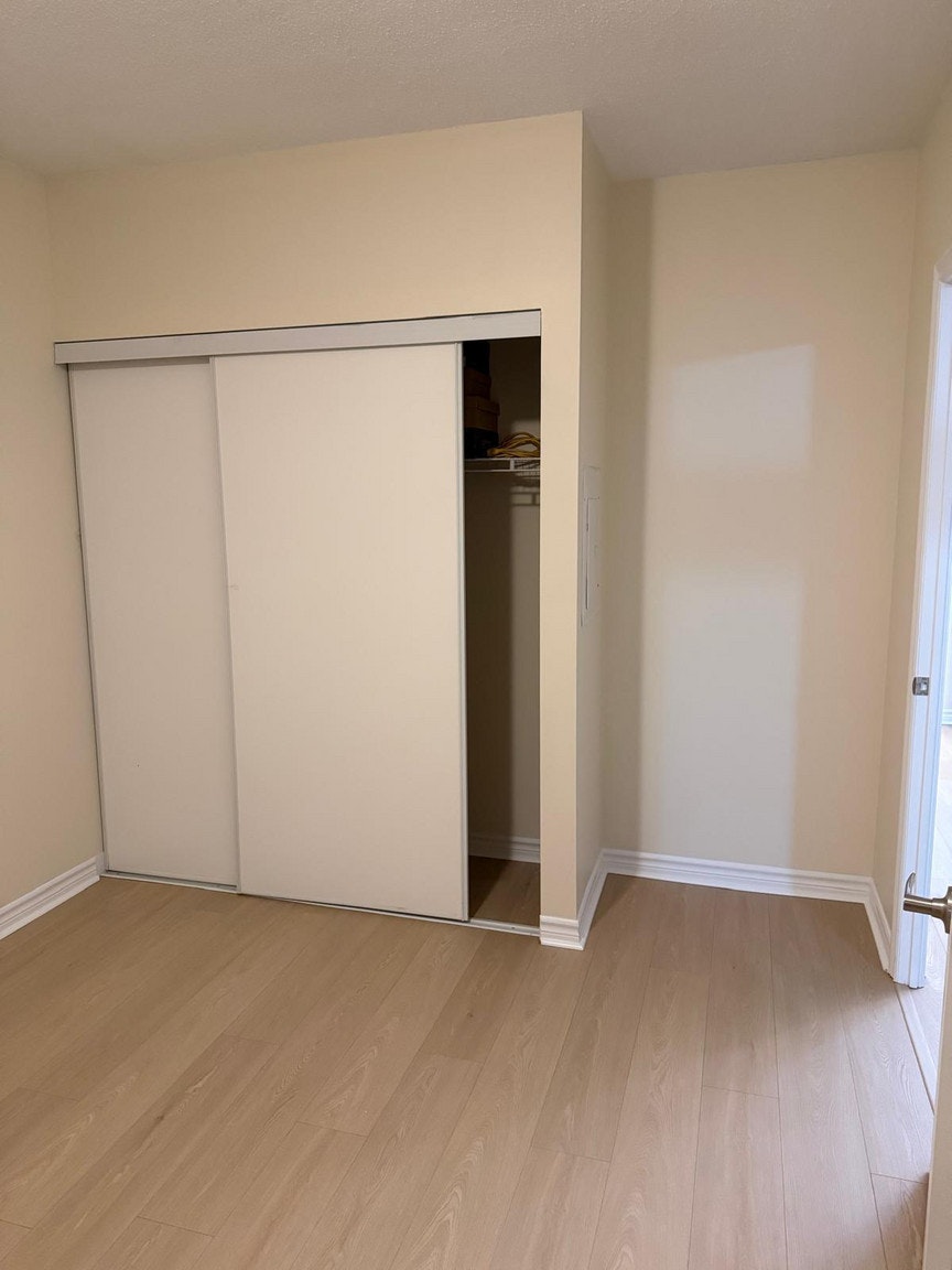 715-9235 Jane Street, Vaughan, ON, L6A 0J8 - 8