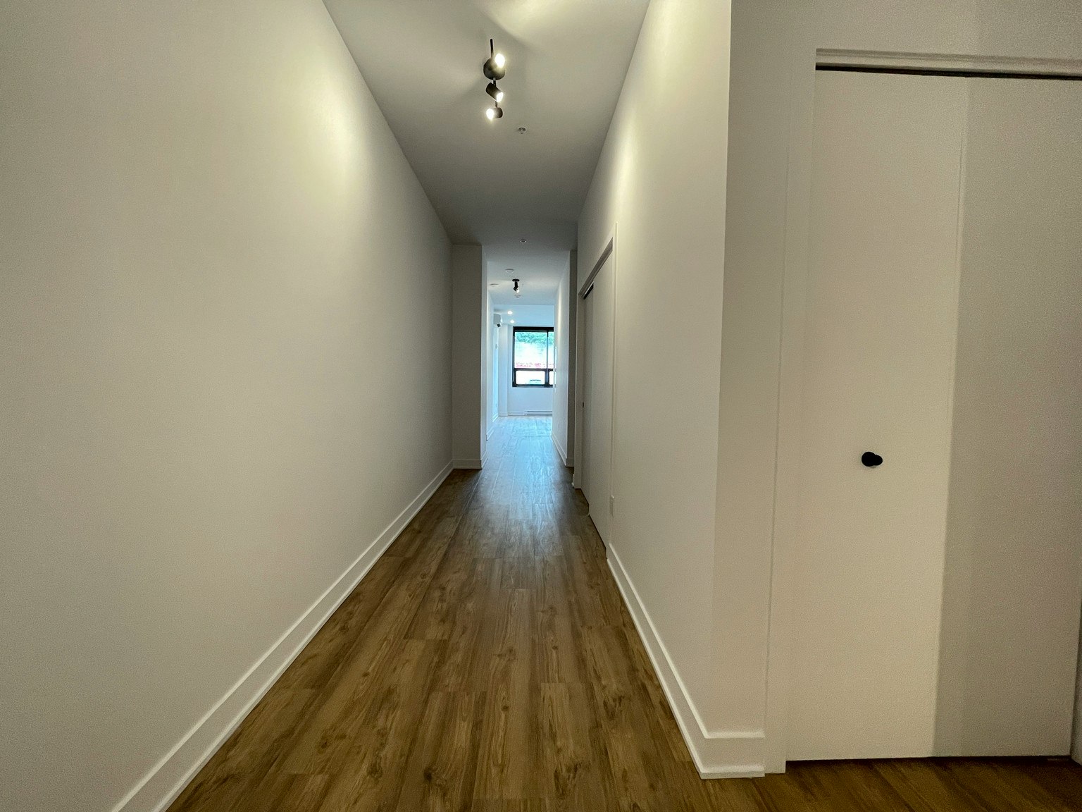 3555 Saint Antoine Rue Ouest, Montréal, QC, H3Z 0A9 - 6