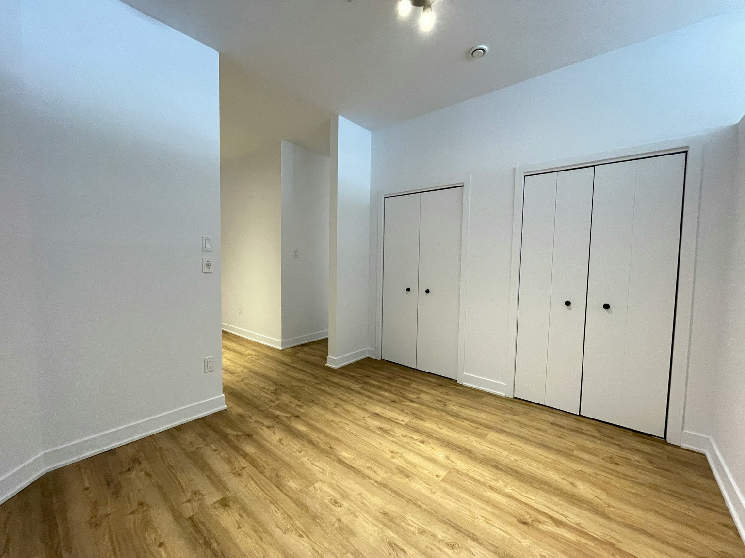 3555 Saint Antoine Rue Ouest, Montréal, QC, H3Z 0A9 - 9