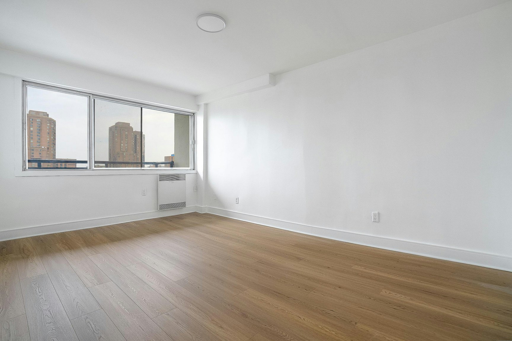 3620 Lorne Rue Crescent, Montréal, QC, H2X 2B1 - 13