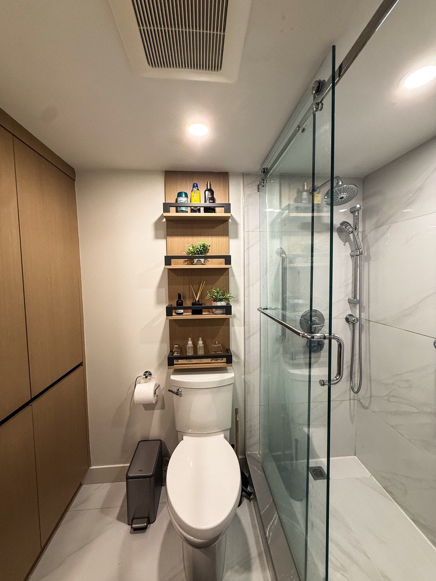 702-1575 Beach Avenue, Vancouver, BC, V6G 1Y5 - 10