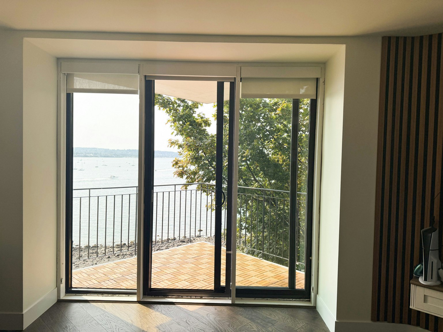 702-1575 Beach Avenue, Vancouver, BC, V6G 1Y5 - 3