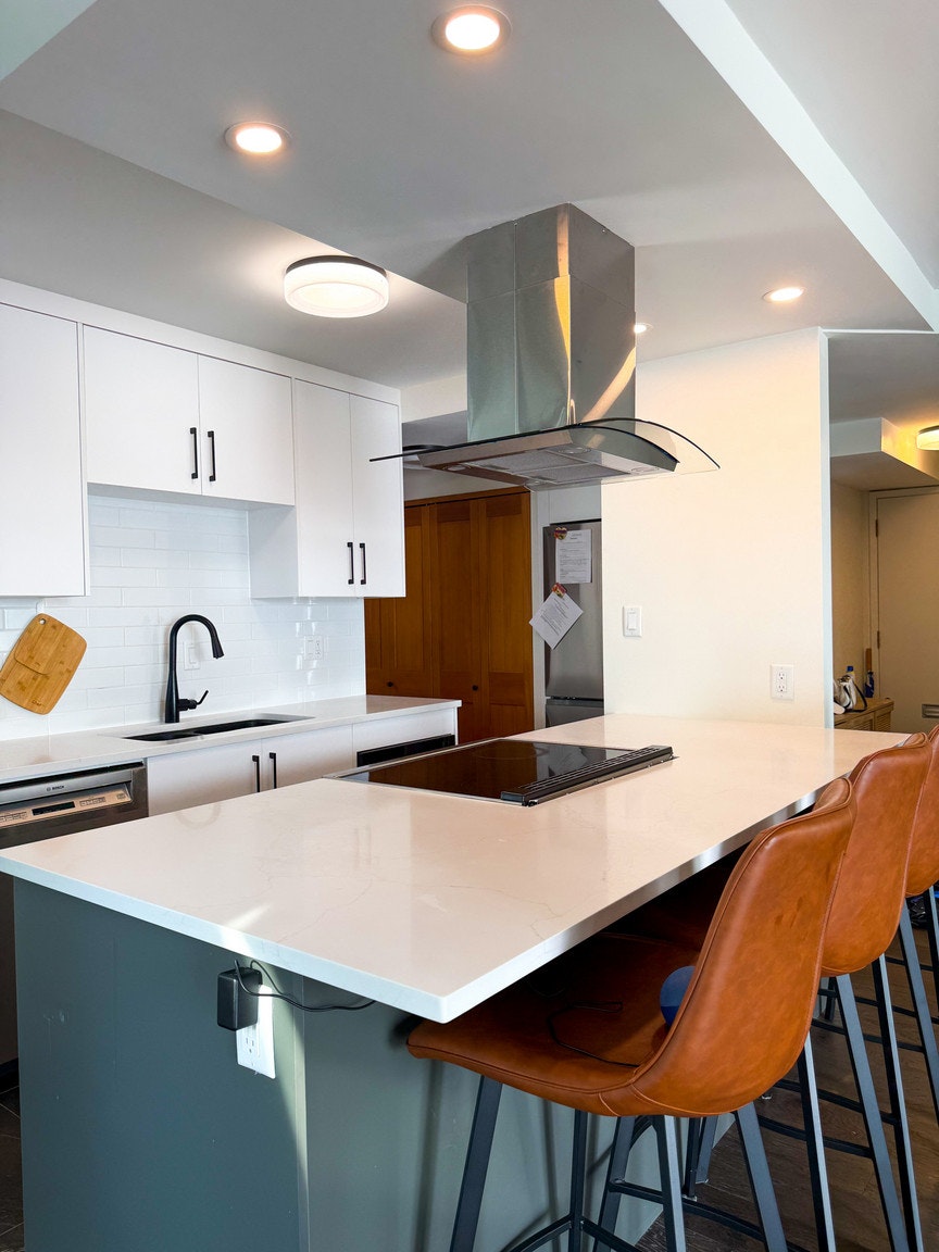 702-1575 Beach Avenue, Vancouver, BC, V6G 1Y5 - 5
