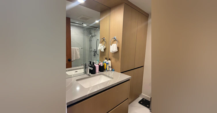 702-1575 Beach Avenue, Vancouver, BC, V6G 1Y5 - 9