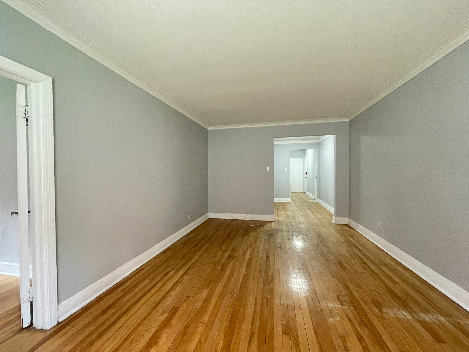 5025 Macdonald Avenue, Montréal, QC, H3X 2V2 - 2