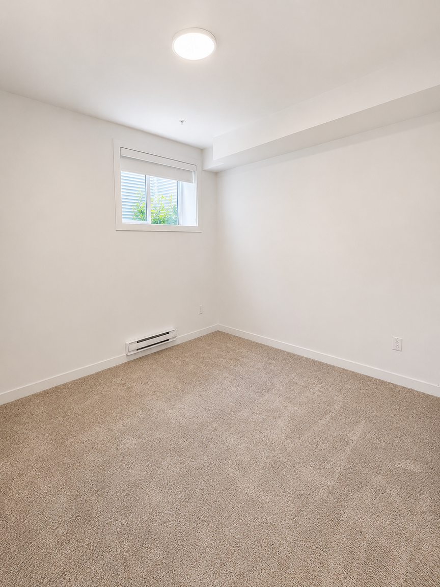 10505 66 Avenue Northwest, Edmonton, AB, T6H 1X4 - 14