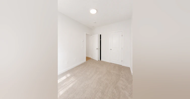 10505 66 Avenue Northwest, Edmonton, AB, T6H 1X4 - 16