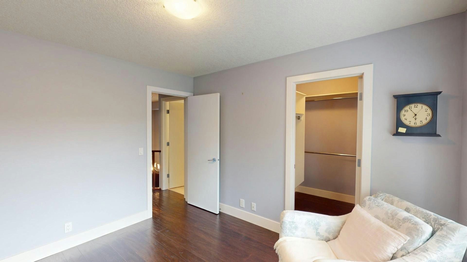 448 13 Street Nw, Calgary, AB, T2N 1Z2 - 12