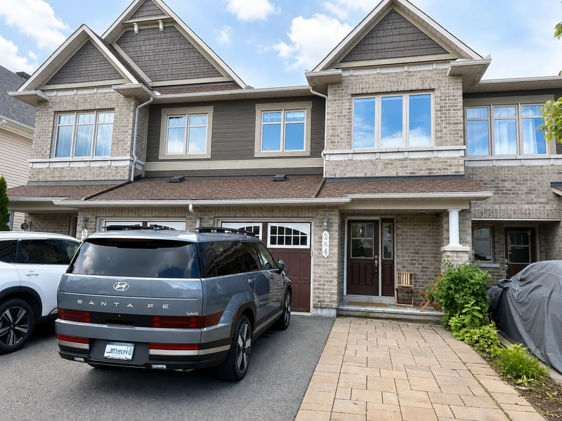 264 Trailsedge Way, Ottawa, ON, K1W 0E8