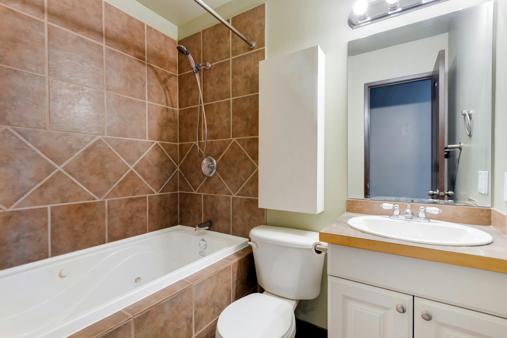 1-1909 28 Street Southwest, Calgary, AB, T3E 2H1 - 24