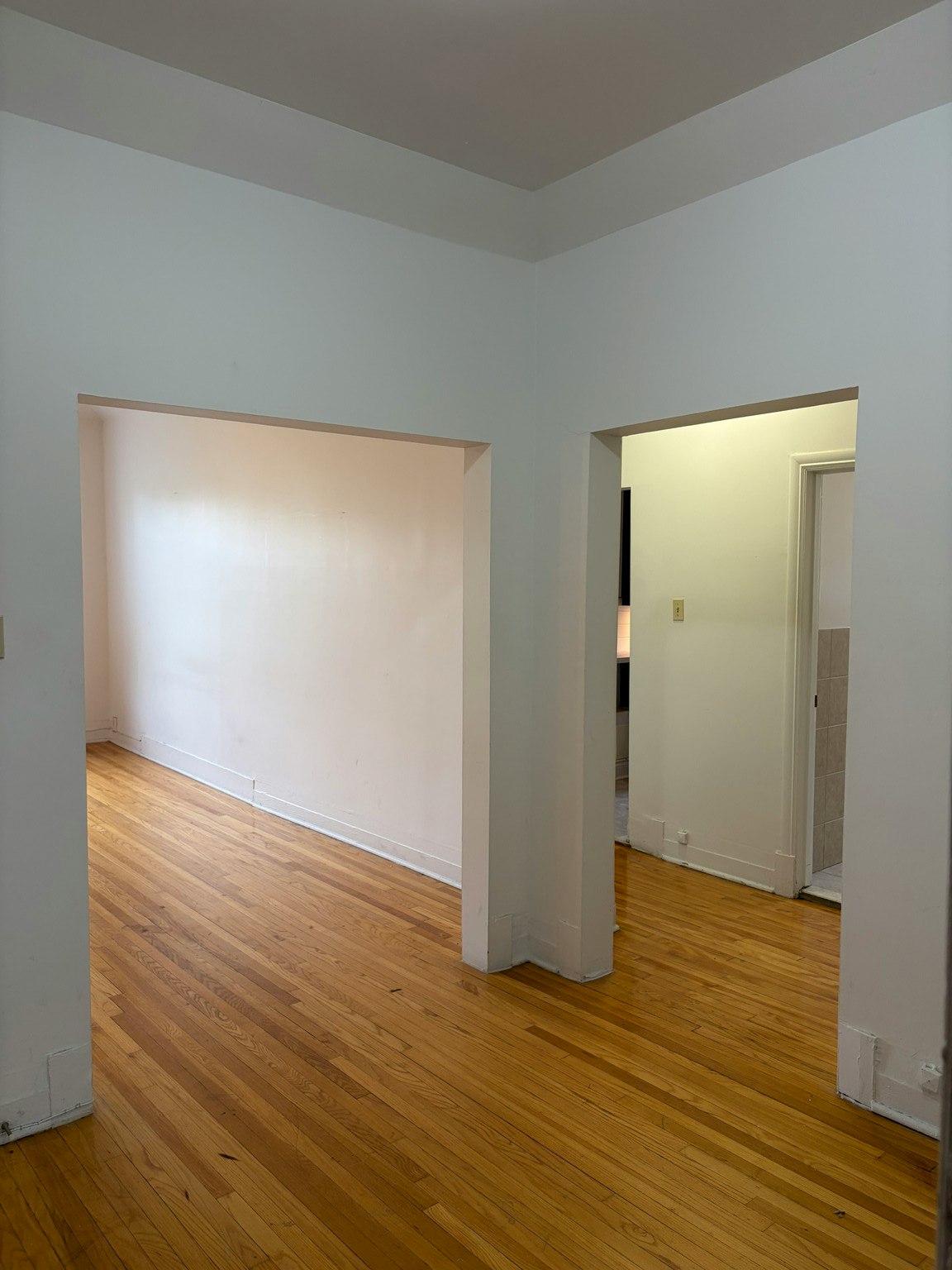 2384 Beaconsfield Avenue, Montréal, QC, H4A 2G8 - 4