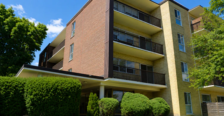 50 Underhill Drive, Toronto, ON, M3A 2J6 - 3