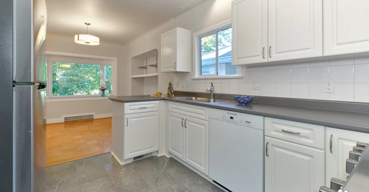 3175 Courtenay Street, Vancouver, BC, V6R 3Y2 - 8