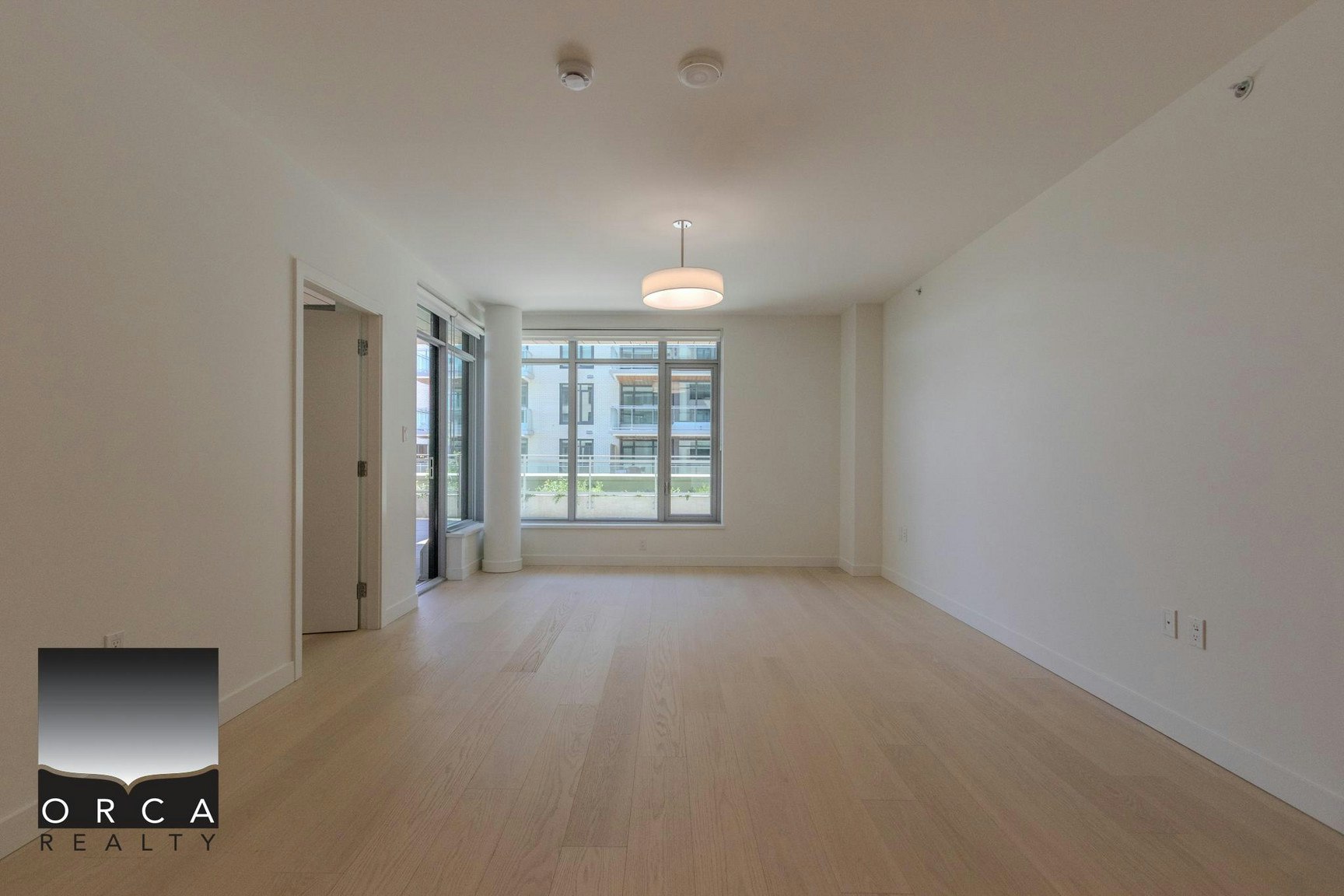 777 Harbour Way, North Vancouver, BC, V7P 0G2 - 12