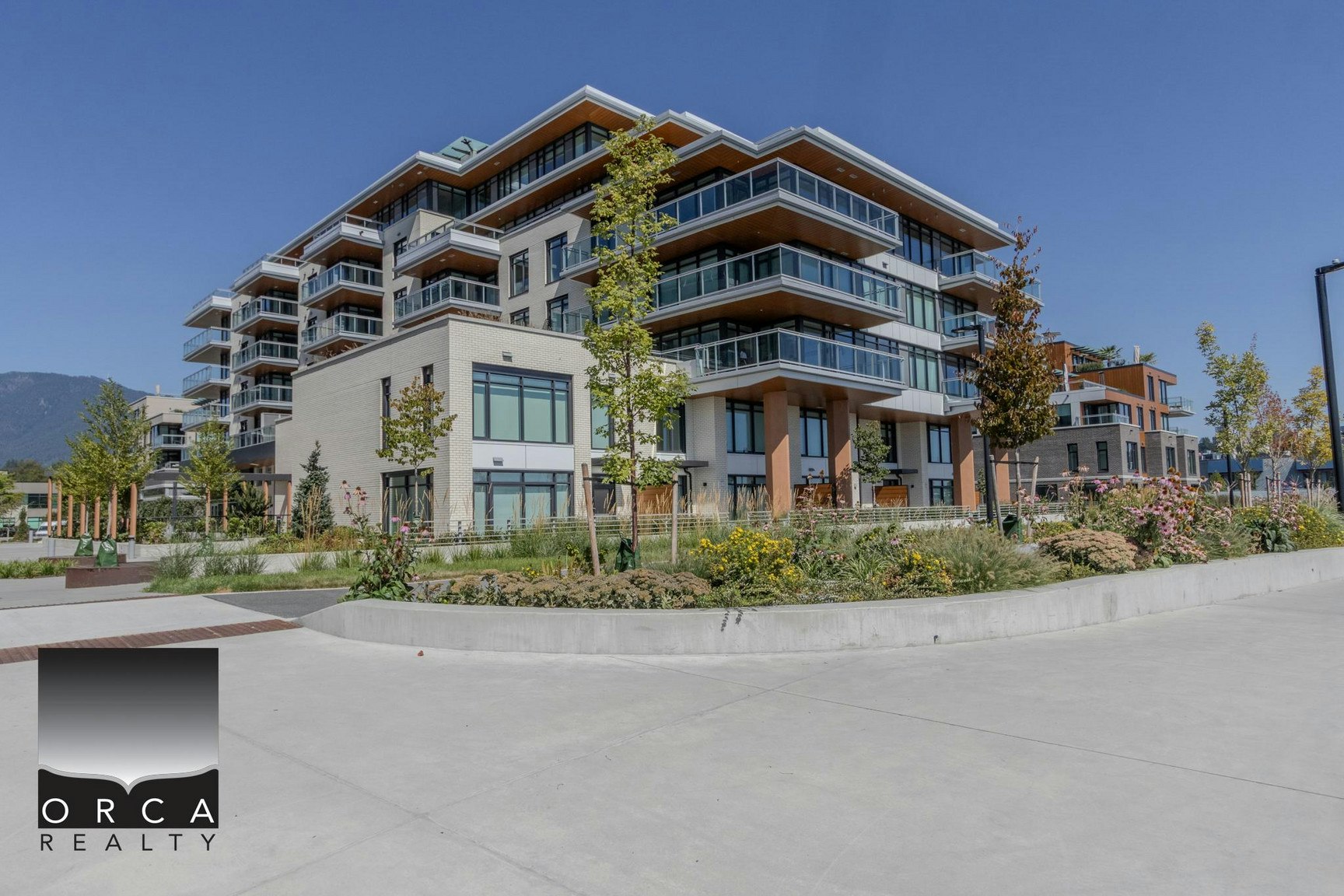 777 Harbour Way, North Vancouver, BC, V7P 0G2