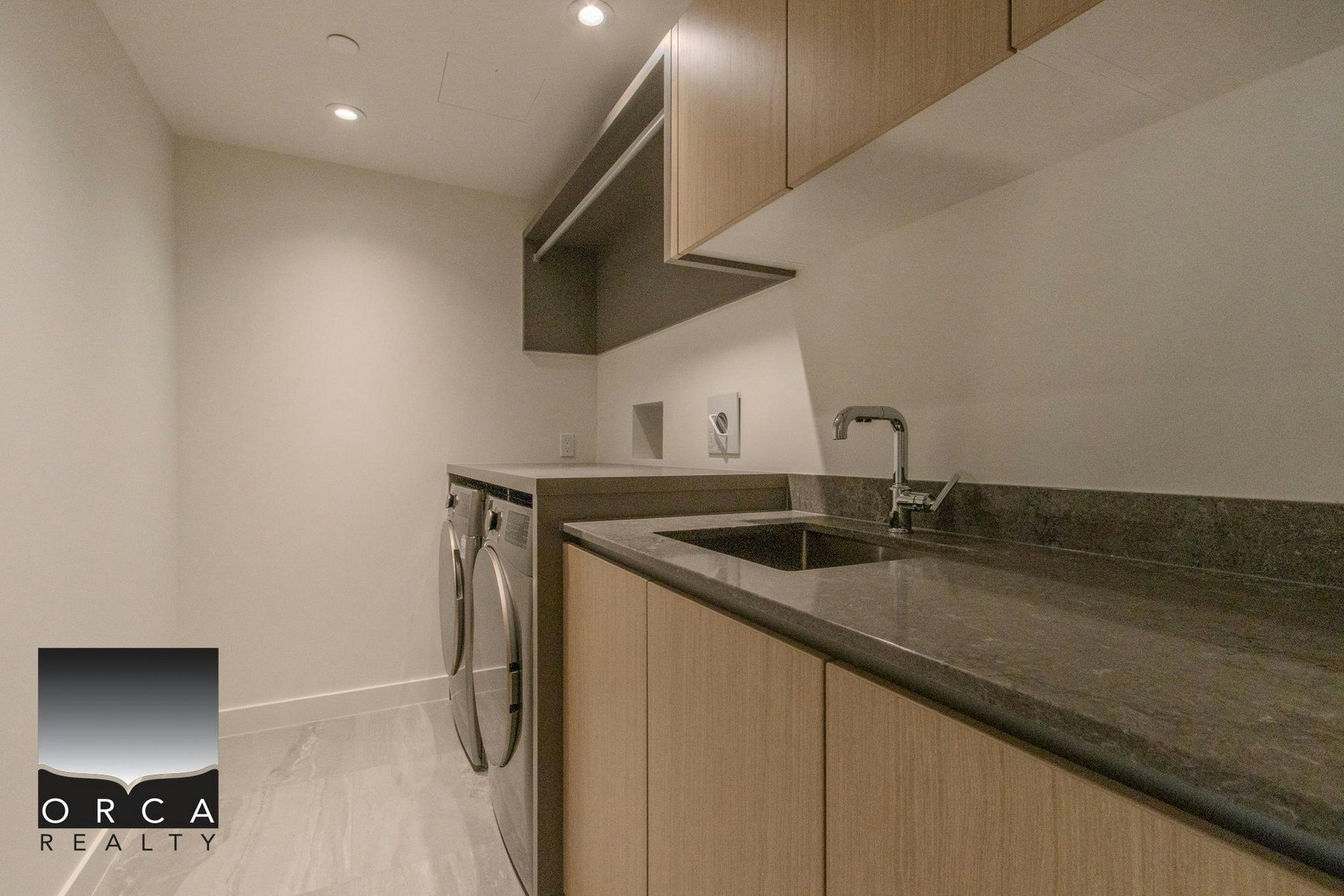 777 Harbour Way, North Vancouver, BC, V7P 0G2 - 15