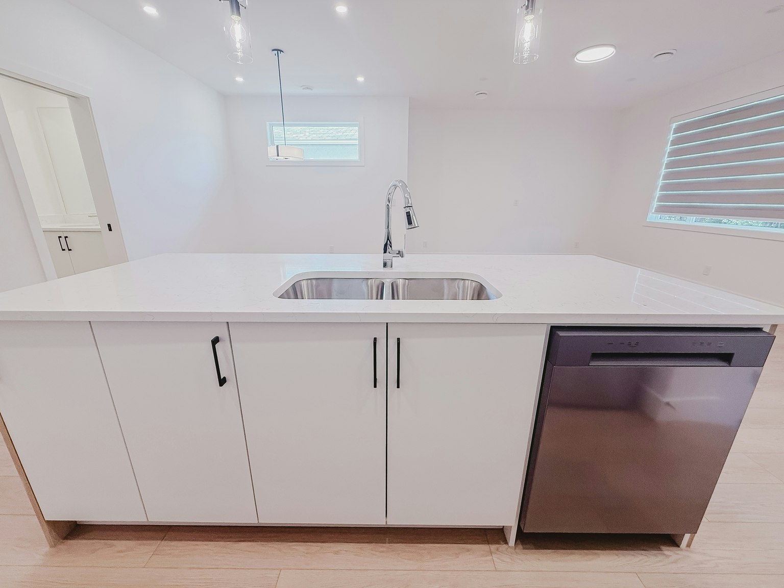 4840 Montana Crescent Northwest, Calgary, AB, T3B 1E7 - 6