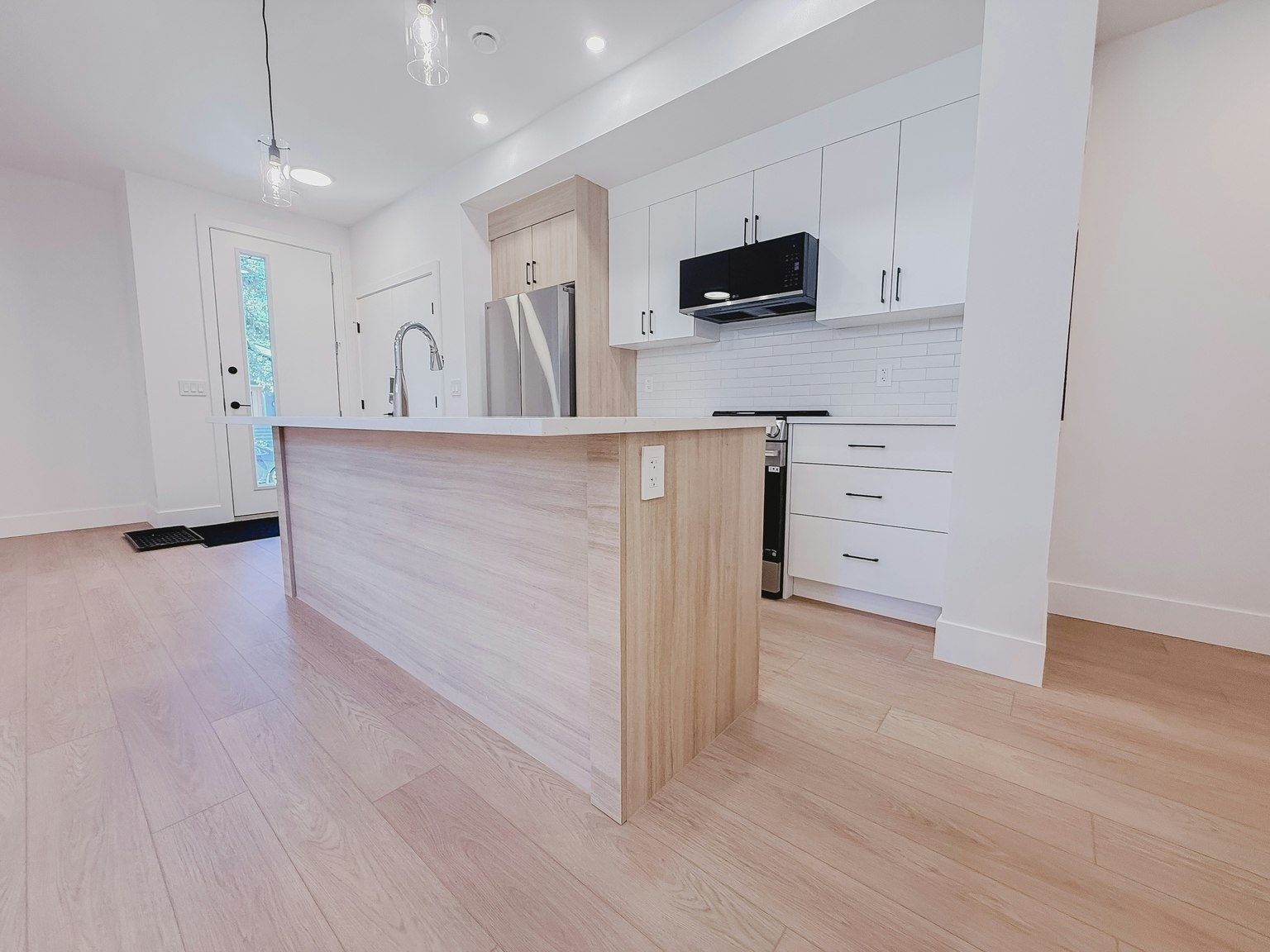 4840 Montana Crescent Northwest, Calgary, AB, T3B 1E7 - 4