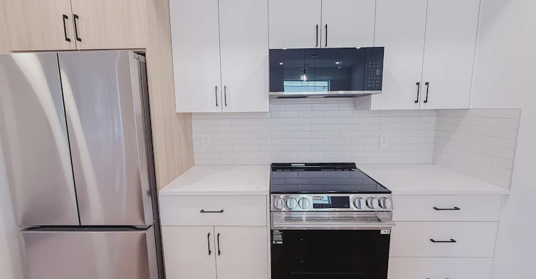 4840 Montana Crescent Northwest, Calgary, AB, T3B 1E7 - 5