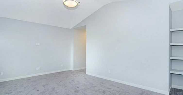 227 Ravenscroft Green Southeast, Airdrie, AB, T4A 0H2 - 14