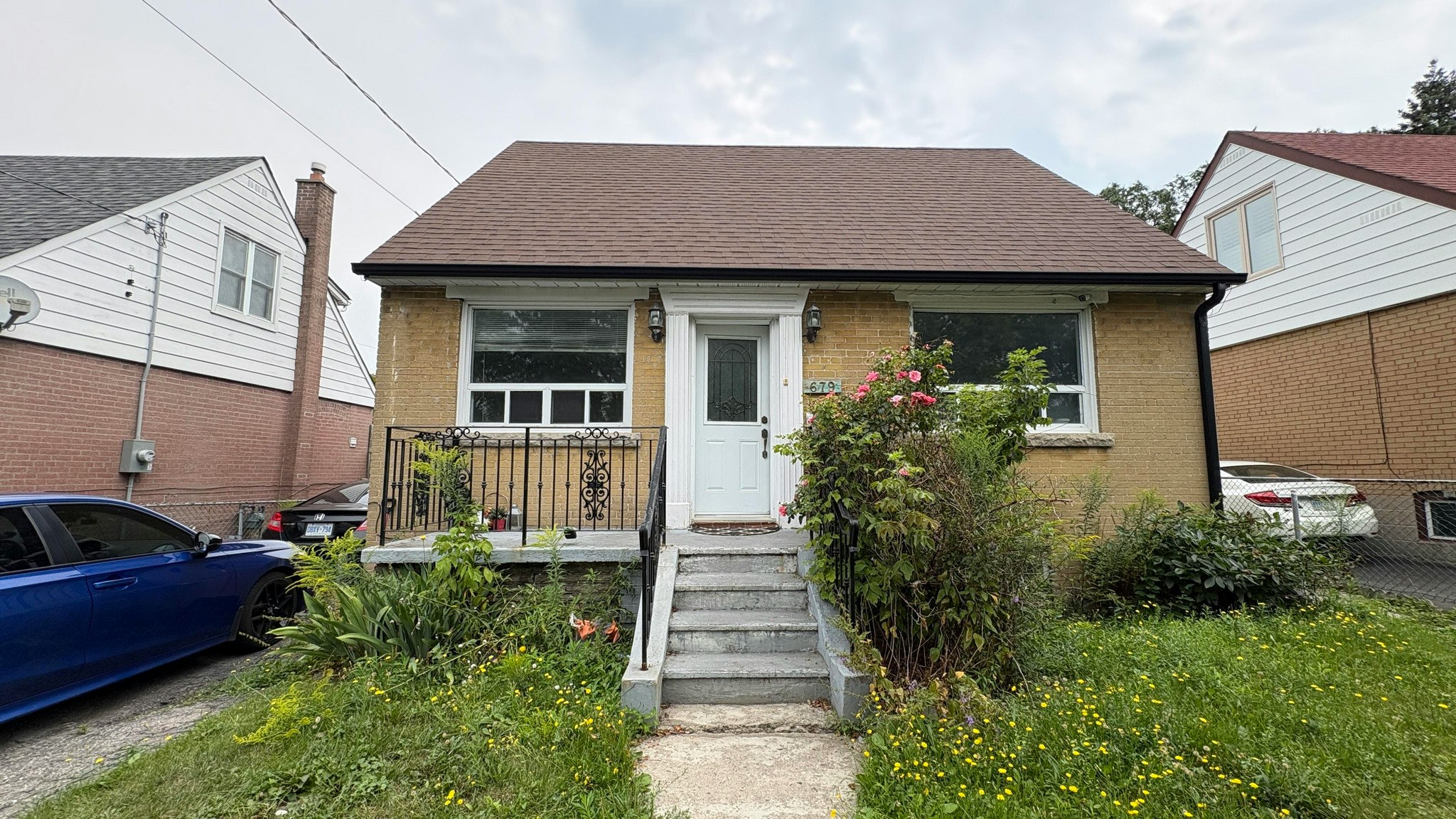 1-679 Pharmacy Avenue, Toronto, ON, M1L 3H9
