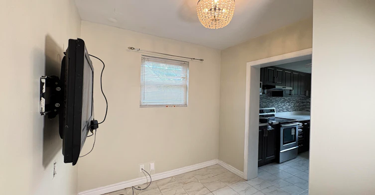 1-679 Pharmacy Avenue, Toronto, ON, M1L 3H9 - 22
