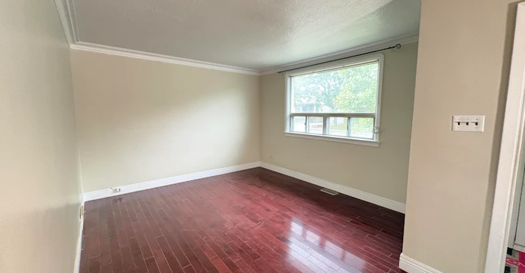 1-679 Pharmacy Avenue, Toronto, ON, M1L 3H9 - 14