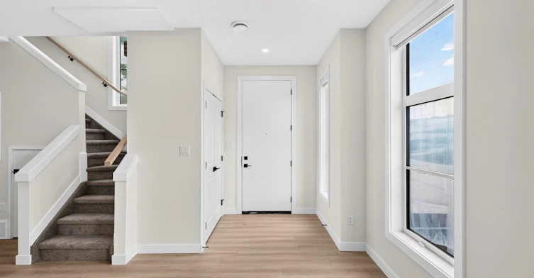 11306 123 Street Northwest, Edmonton, AB, T5M 0E9