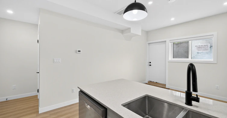 Garden-11306 123 Street Northwest, Edmonton, AB, T5M 0E9 - 44