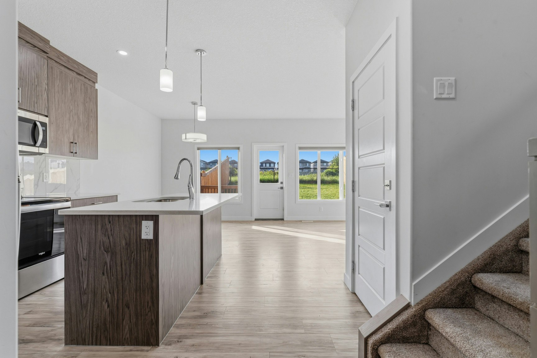 8805 Carson Way Southwest, Edmonton, AB, T6W 1A7 - 5