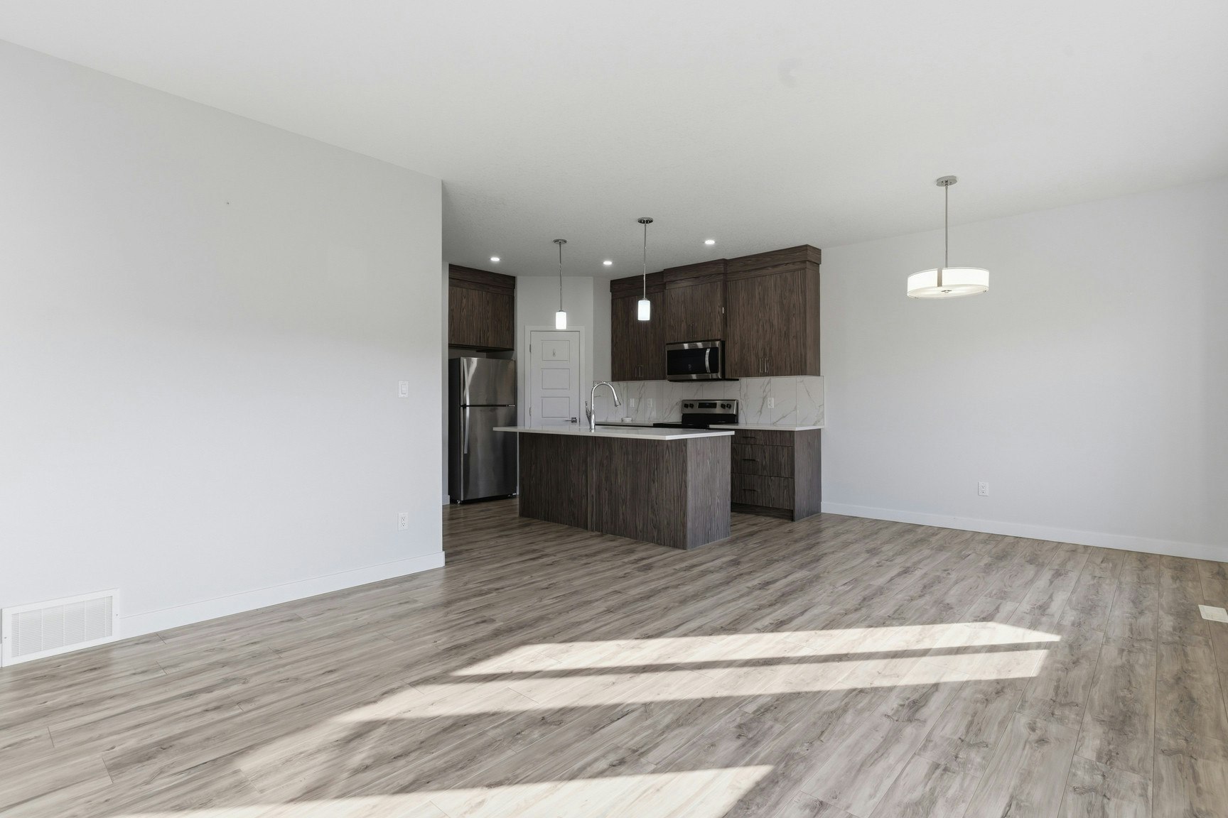 8805 Carson Way Southwest, Edmonton, AB, T6W 1A7 - 11