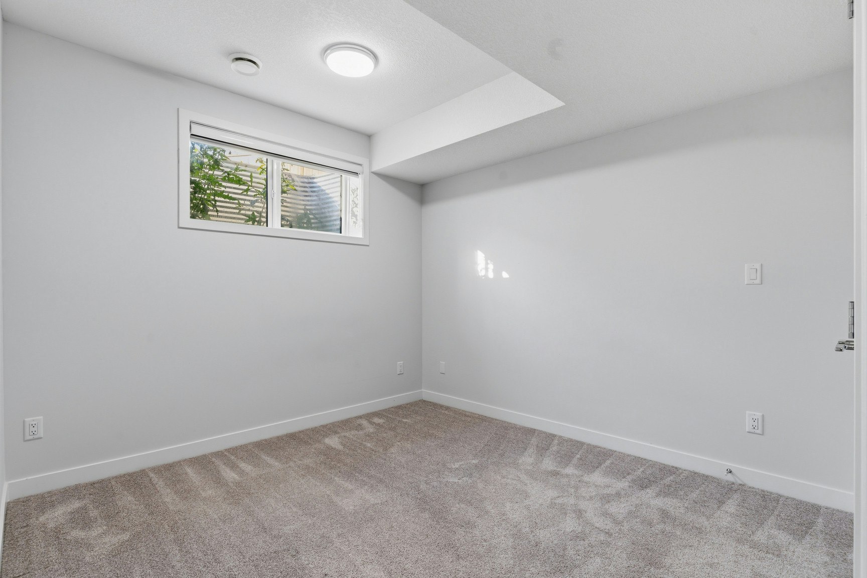 8805 Carson Way Southwest, Edmonton, AB, T6W 1A7 - 6